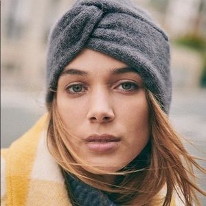 Sezane Anastasia Hat in Dark Grey Marl